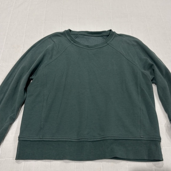 Lululemon Every Moment Crew - Picture 6 of 13